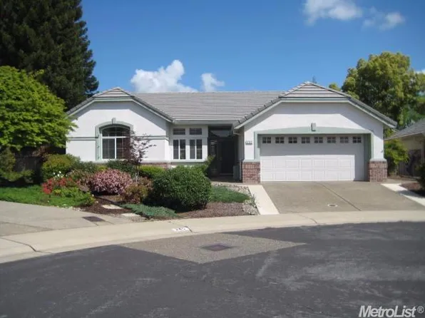 232 Saddlebag Ct, Roseville, CA 95747