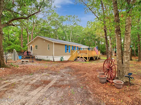 2271 Bob White Road SW, Supply, NC 28462