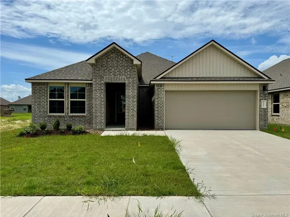 2221 Savannah View Dr, Lake Charles, LA 70607