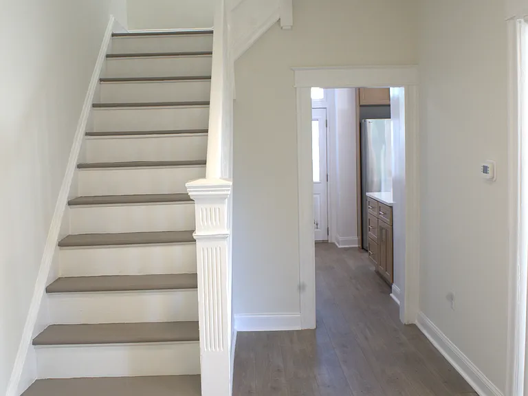 117 S Wickham Rd — Photo 25