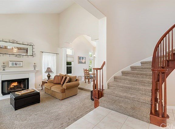 3rd image of 27088 Ironwood Dr