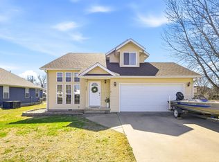 406 W Walton Avenue, Carl Junction, MO 64834