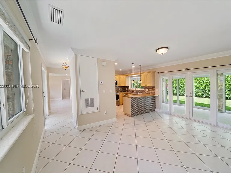 7632 SW 96th Ct — Photo 3
