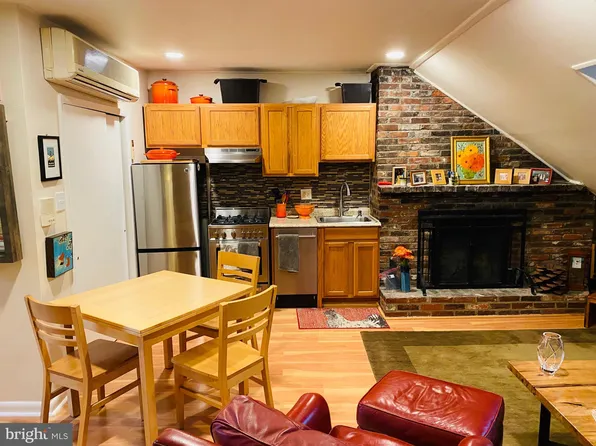 265 S 9th St APT 4, Philadelphia, PA 19107
