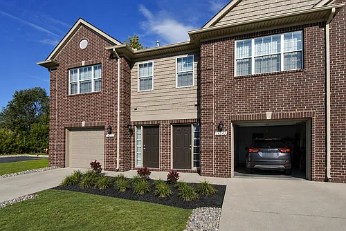 14748 Lakeside Blvd N Photo 1 14748 Lakeside Blvd N Photo 1