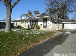 2116 W 91st St, Bloomington, MN 55431