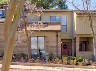 8063 Charter Oak Ln, Charlotte, NC
