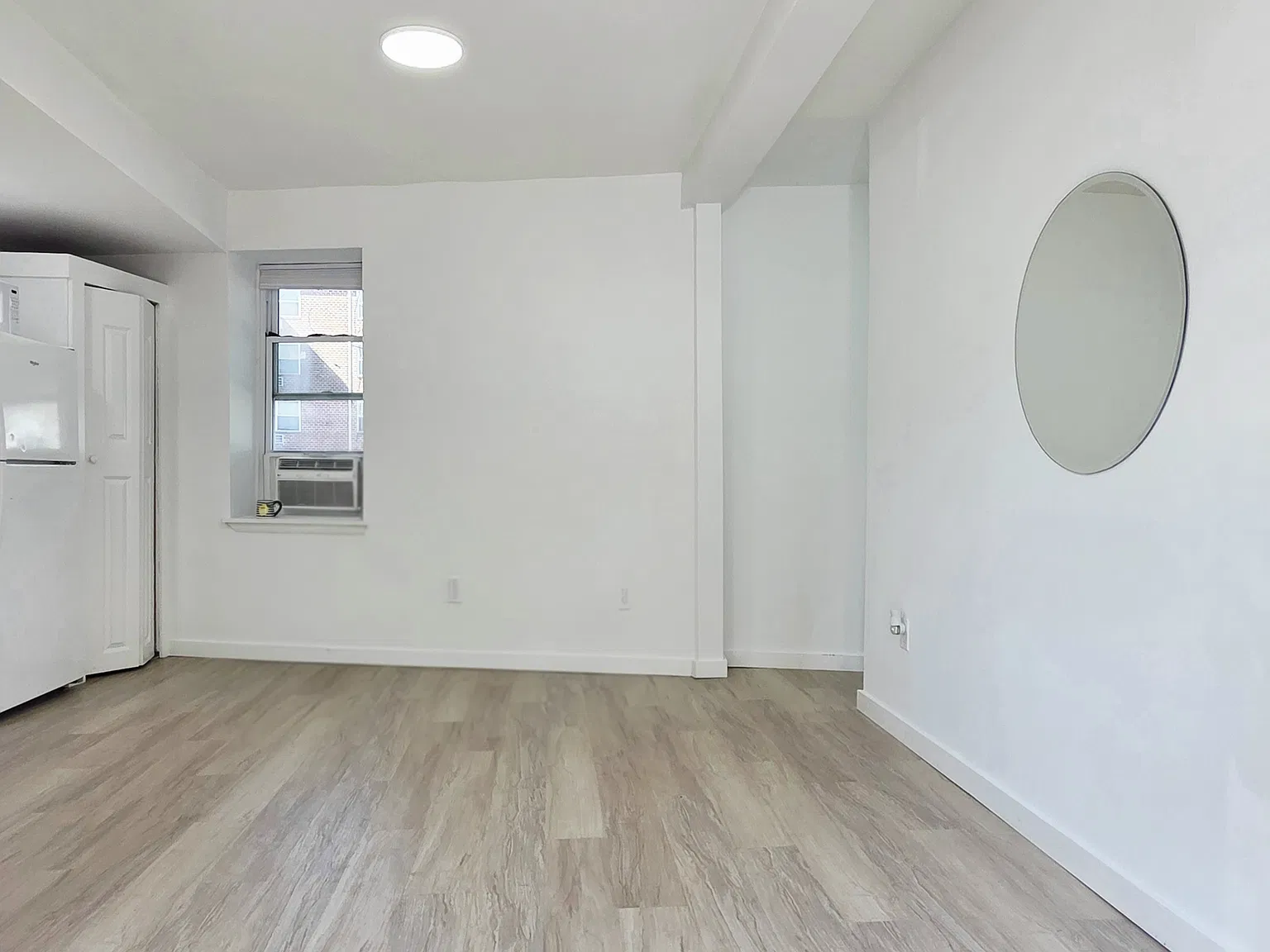 4 South 4th Street - 9 — Photo 2