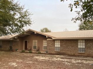 5457 Monterrey Rd, Crestview, FL 32539