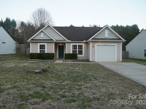4718 Sahalee Ln, Charlotte, NC 28216