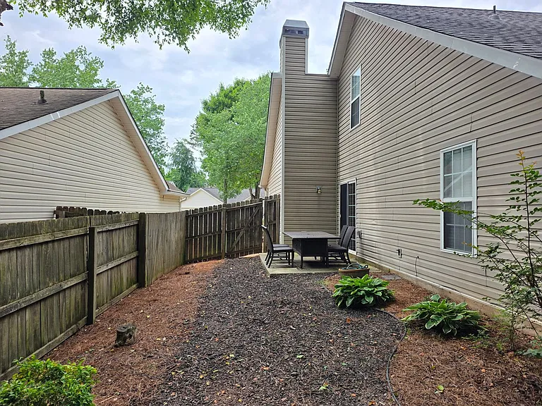 172 Stoneforest Dr — Photo 23