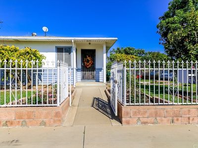 2034 S Baker St, Santa Ana, CA, 92707