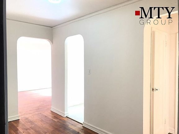 4th image of 4216 80th St #6A
