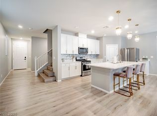 7746 Alder Landing St, Spring Valley, NV 89113