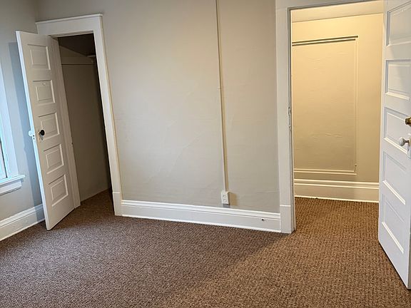 4th image of 2 W 18th St #1/2