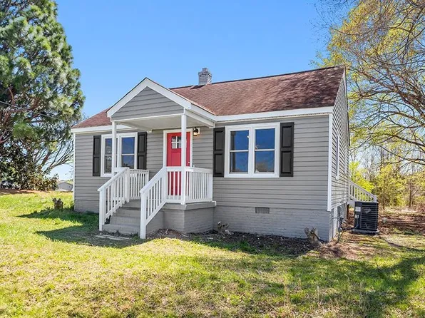 289 Christopher Dr, Burlington, NC 27217