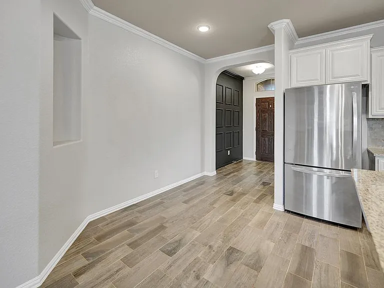 6711 Hall Of Fame Blvd — Photo 4