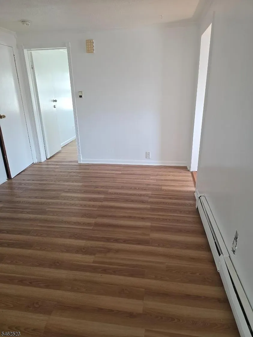 2 bed, 1.0 bath, $2,300 — Photo 4