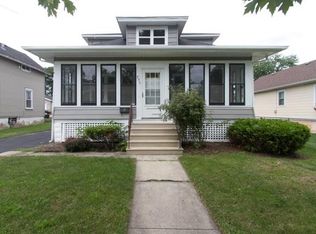 256 N Sumner Ave, Aurora, IL 60505