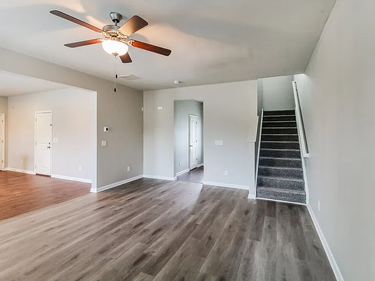 203 Fern Walk — Photo 5