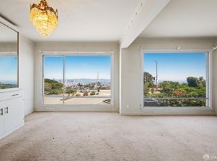 38 Portola Dr, San Francisco, CA 94131
