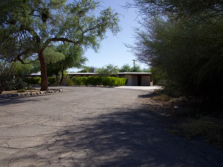 View of the house as you enter the circle