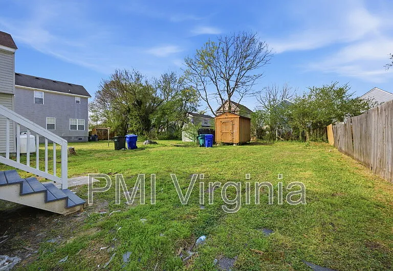 307 N 4th St — Photo 26