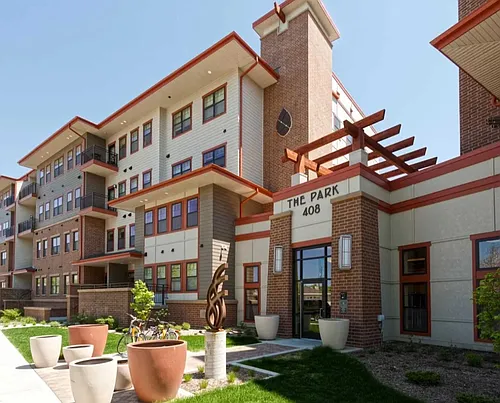 The Park Apartments in Kutzky Neighborhood Photo 1