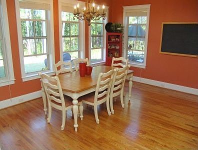 Breakfast Room