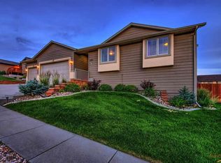 2939 Sourdough Rd, Rapid City, SD 57702