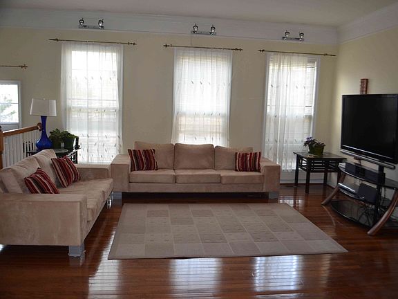 4th image of 6217 Split Creek Ln