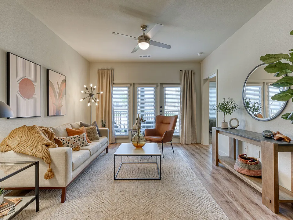 Tacara Gruene apartments community photo