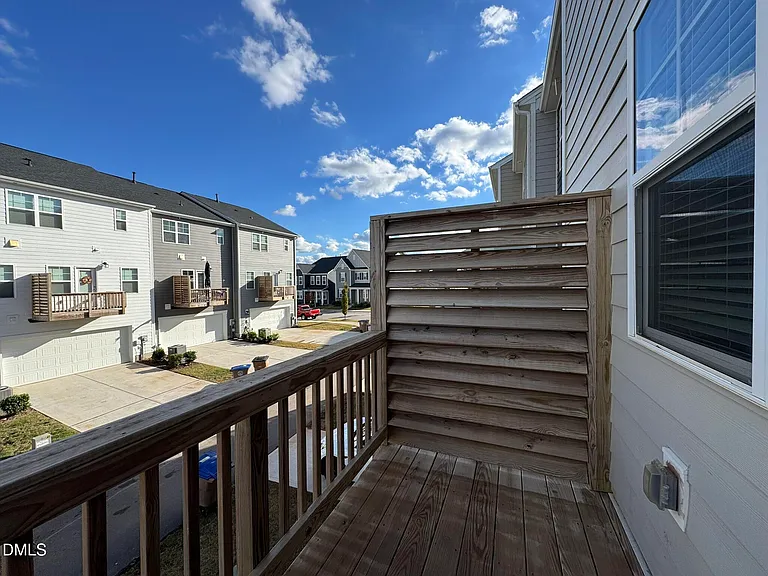 706 Gimari Dr — Photo 21