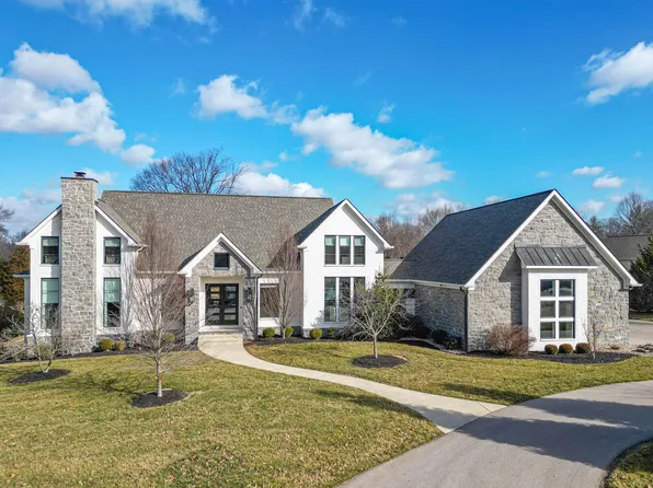 4052 N Claybrooke Ct, Bloomington, IN 47408