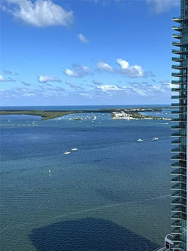 1200 Brickell Bay Dr #3903 Photo 1