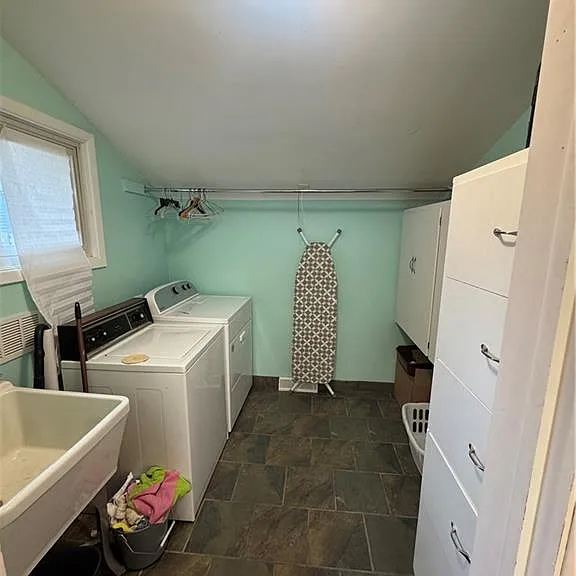 2545 Buckhurst Dr — Photo 14