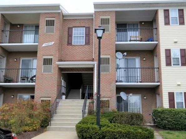 14800 Rydell Rd APT 202, Centreville, VA 20121