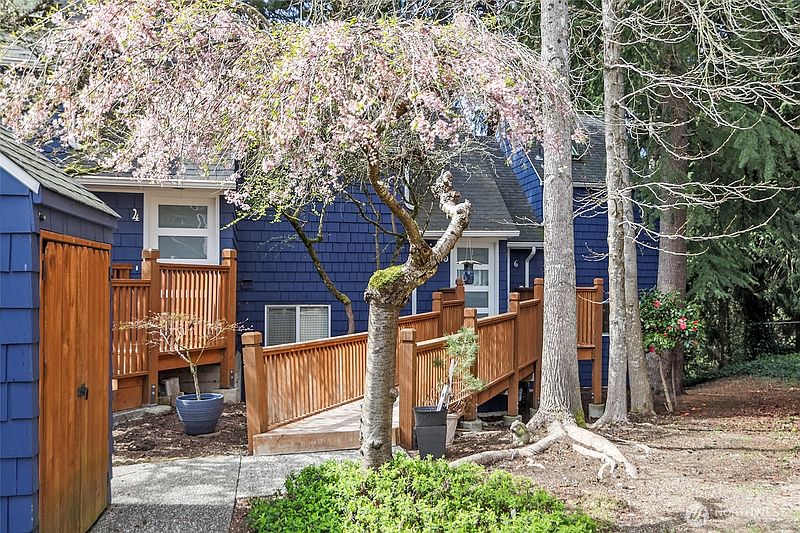 2nd image of 9165 45th Avenue SW #6
