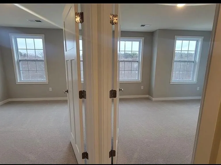 353 Trinity Way — Photo 10