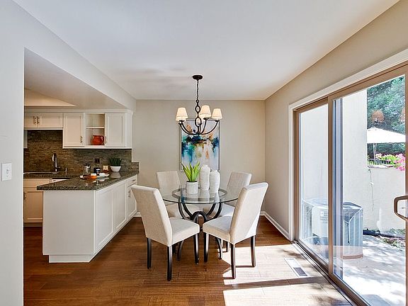 4th image of 120 Carlton Ave Unit 36