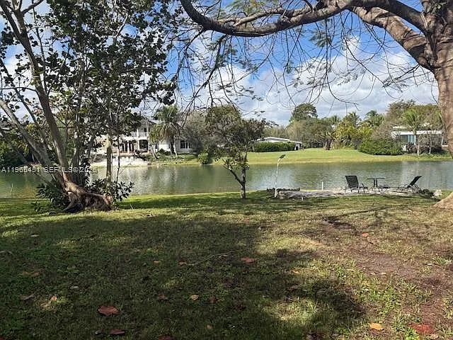11820 SW 69th Ct — Photo 24