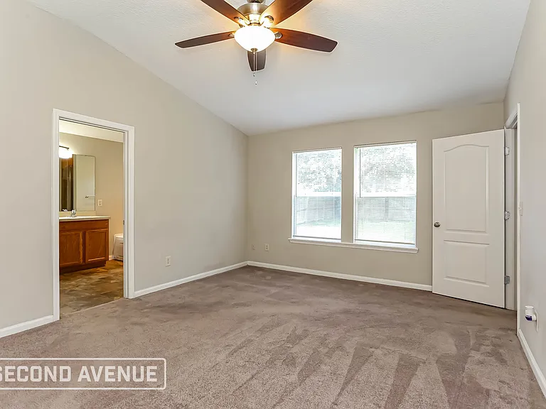 876 Bonaparte Landing Ct — Photo 9