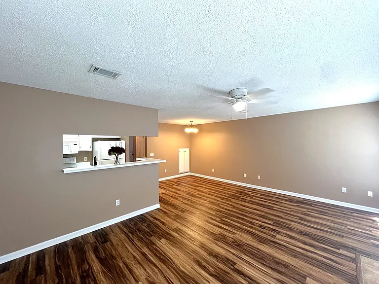161 S Springview Dr #1 — Photo 7