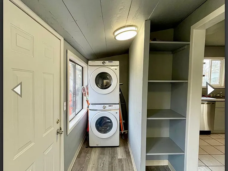 2409 Applegate Ave — Photo 8