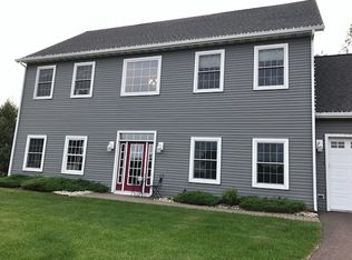 2850 Wildberry Cir, Duluth, MN 55811