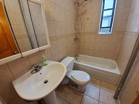 Rented by Ideal Properties Group | media 8