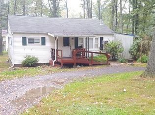 520 Ash Ln, Saylorsburg, PA 18353