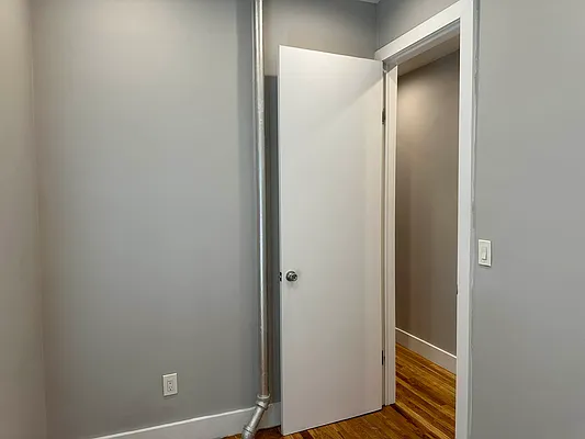 Rented by Premier One Realty LLC | media 3