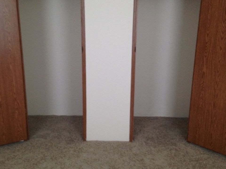 1st image of 289 Blackthorne Trl
