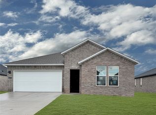 2440 Max Ave, Bentonville, AR 72713